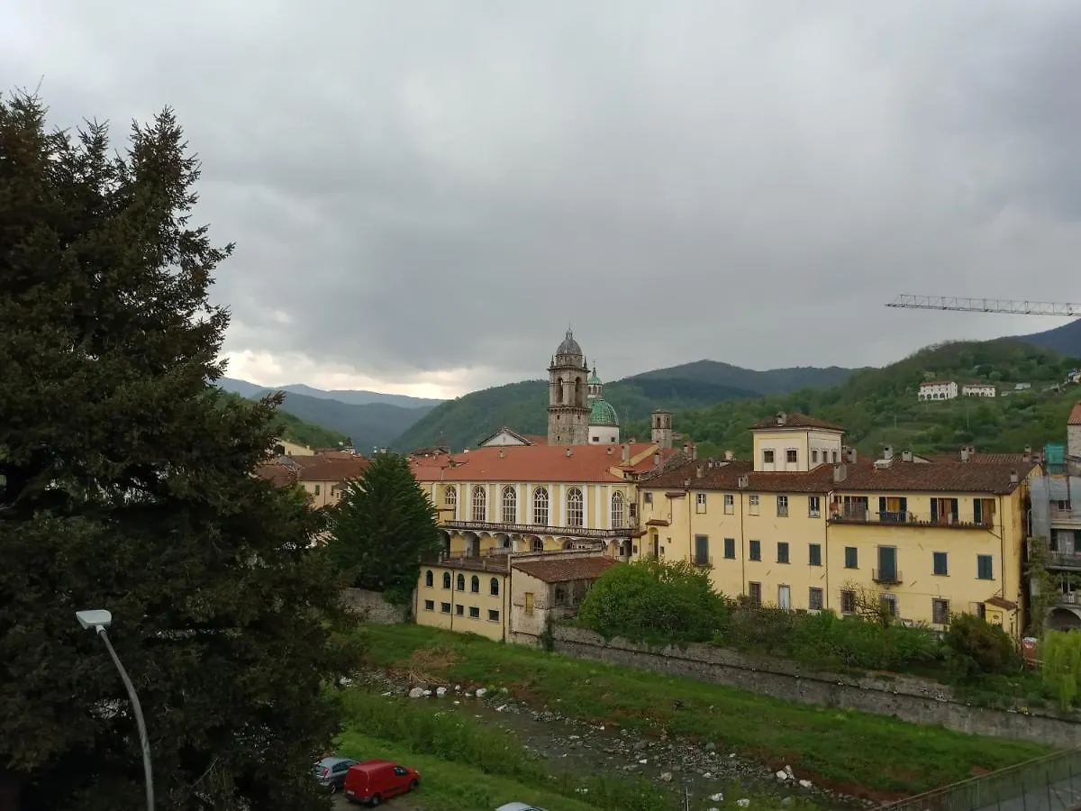 Casa Con Vista - Border House - Pontremoli Apartment
